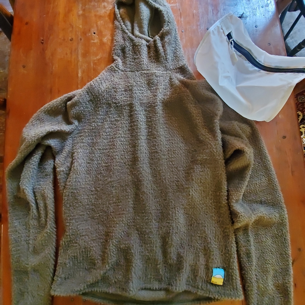 Senchi Lark Hoodie (Polartec)
